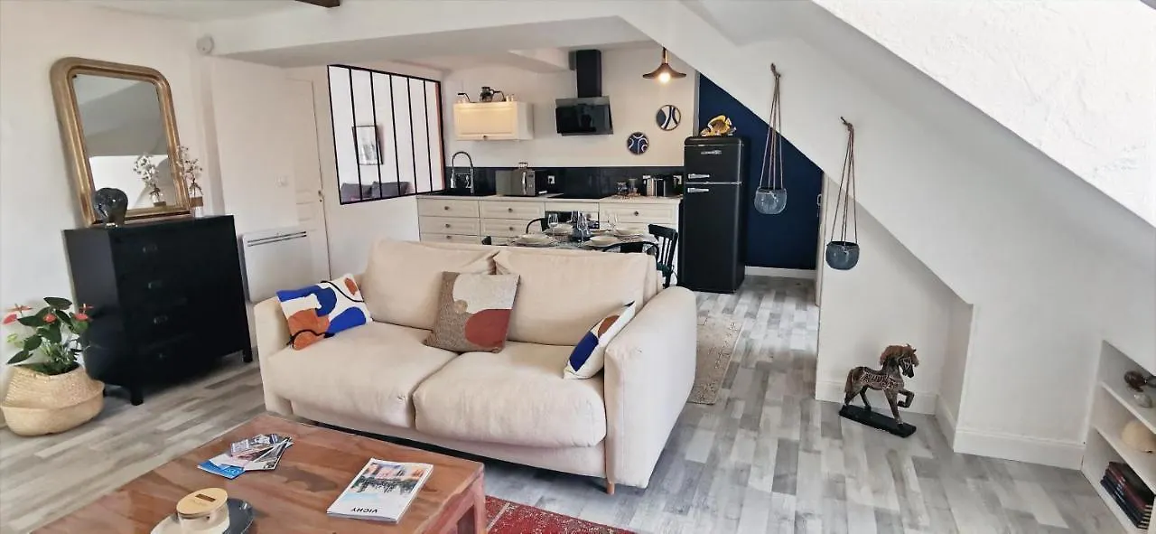 Bleu - Eden - Appartement Moderne En Hypercentre Vichy