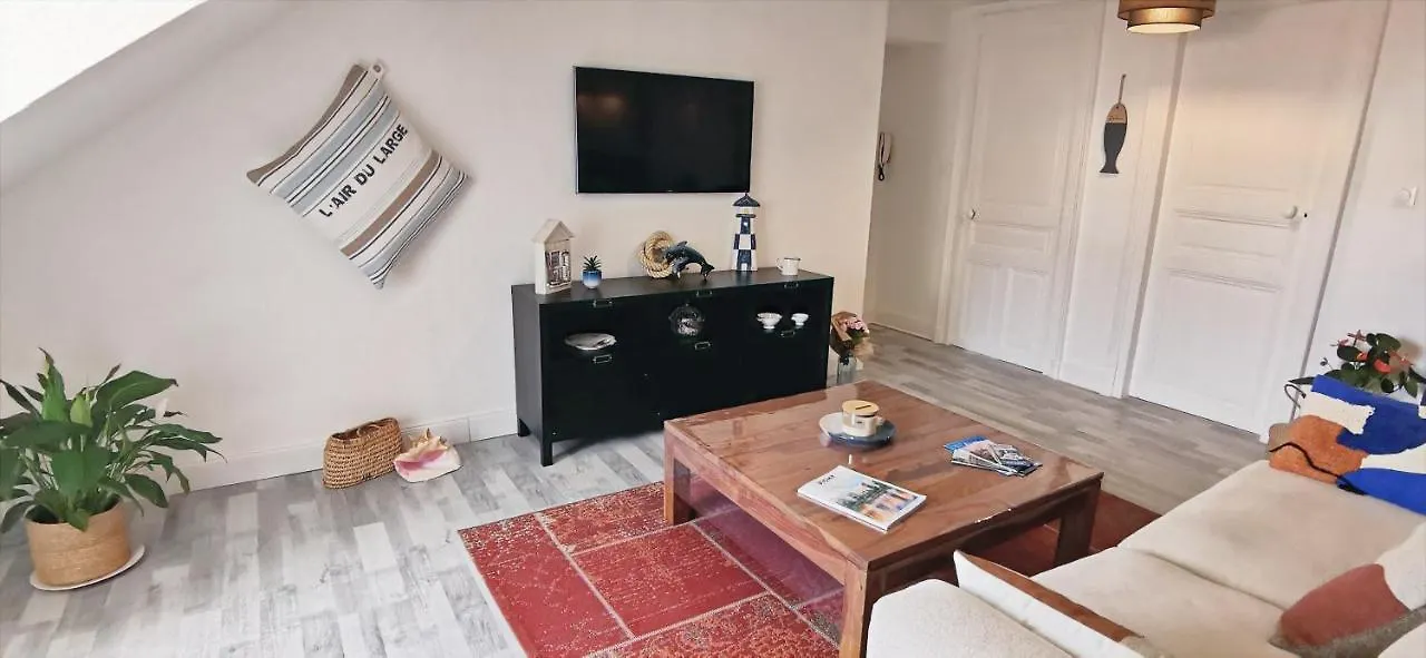 Bleu - Eden - Appartement Moderne En Hypercentre Vichy France